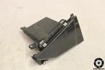 2007 BMW K1200GT ABS ЛОТОК ДЛЯ ХРАНЕНИЯ КОРОБКА БУНКЕР ДЕРЖАТЕЛЬ ОТСЕК K 1200 GT 07 СПЕРЕДИ  - Изображение 1 из 4