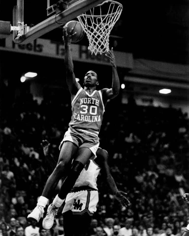 North Carolina Tar Heels KENNY SMITH Glossy 8x10 Photo Basketball Print Poster Cover
