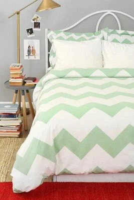 Funda nórdica Urban Outfitters Twin XL montaje en zigzag hogar verde menta sin fundas Foto 1 de 4
