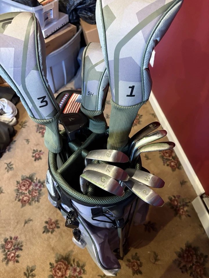 Full Golf Set Mens Right Handed With Bag - Image 1 of 4