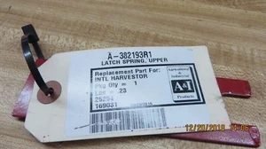 IH SPRING UPPER LATCH FITS 786 886 8910 8920. A-382193R1 - Picture 1 of 3