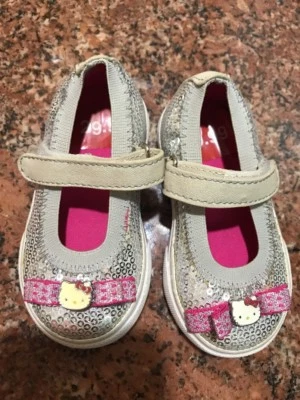 Zapatos Mary Jane Hello Kitty para niñas pequeñas - plateados talla 5M Foto 1 de 4