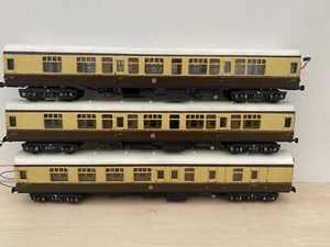 O gauge Lima GWR Brown/Cream Mk 1, composite coach (3 pcs) Boxed.reduced to £80. - Picture 1 of 24