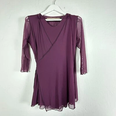 Blusa envolvente informal púrpura pequeña Cynthia Ashby para mujer cuello redondo manga 3/4 transparente Foto 1 de 4