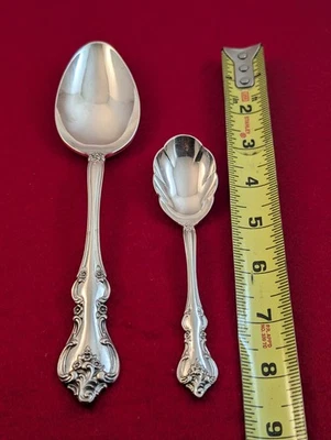 Cuchara de azúcar y cuchara sólida International Deep SilverPlate ORLEANS Foto 1 de 4