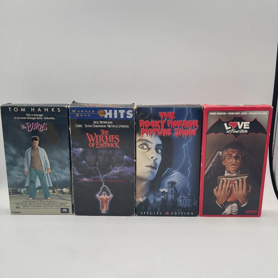 horror vhs lot the burbs rocky horror witches of eastwick love at first bite Foto 1 de 4