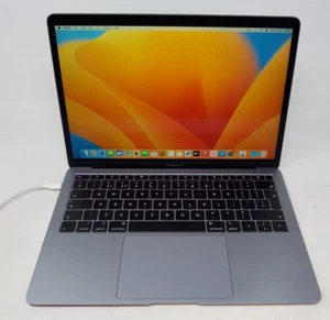 Apple MacBook Air 13" 2019 A1932 Space Grey - i5 8GB 256GB - 228 Charge Cycles - Afbeelding 1 van 8