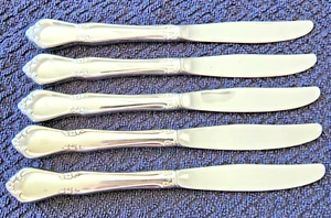 SET OF (5) ONEIDA CHATEAU 8 1/2" HOLLOW HANDLE DINNER KNIVES - VERY GLOSSY - Picture 1 of 1