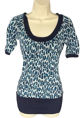 Camisa Rue21 Mujer Pequeña Azul Estampado Animal S/S Top Foto 1 de 2