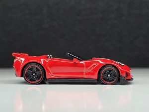 2021 Hot Wheels Red Edition 2020 Corvette C7 ZR1 Convertable Target Exclusive - Bild 1 von 9