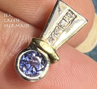 Colgante de diamantes y tanzanita periwinkle de oro blanco de 14k. Juego de bisel Foto 1 de 4