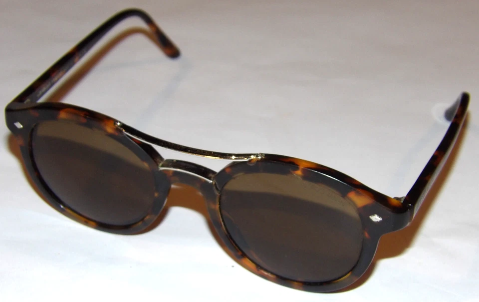 GIORGIO ARMANI TORTOISE SHELL SUNGLASSES! FOR PARTS OR REPAIR!  MADE IN ITALY! - Image 1 of 4