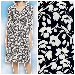 Neu mit Etikett Eliza J Grafik Blumen Midi Wickelkleid 4 schwarz/creme Karriere Profi - Bild 1 von 10