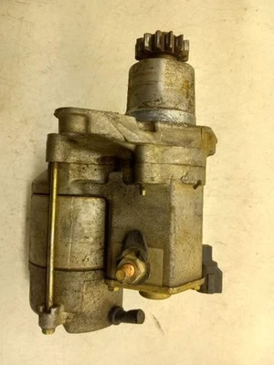 96-05 MONTAJE MOTOR ARRANQUE TOYOTA RAV4 L 1.4KW  Foto 1 de 4