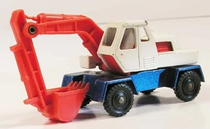 CORGI DIGGER EXCAVATOR JUNIORS JCB CAT VINTAGE GREAT BRITAIN ALC - Picture 1 of 3