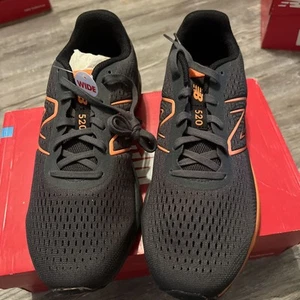 NEW BALANCE MEN'S 520 v8 4E WIDE WIDTH LIGHTWEIGHT RUNNING SHOES - Picture 1 of 5