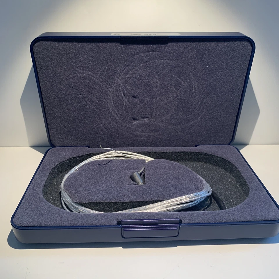 PCB Piezotronics 350B34 Reference Sensitivity: .8654mV/g output 10.2** Pre-Owned - Image 1 of 4