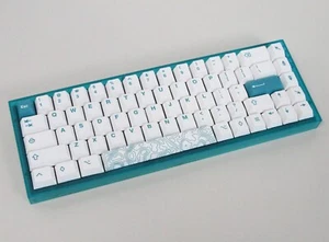Clavier NovelKeys NK65 RFP Edition avec commutateurs Midnight Jade Clicky - Excellent - Photo 1/15