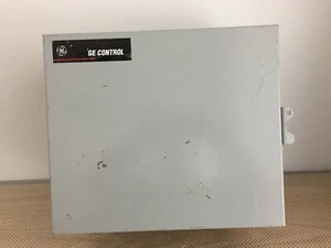 GE CR360MA314AA CONTROLLER 30 AMP 7-WW PIANO - Foto 1 di 6