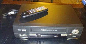 Registratore lettore VHS RCA VCR Plus 4 testine Accusearch TESTATO - Foto 1 di 3