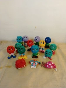Vintage 1980er McDonalds lustige Fry Jungs & Hüte Happy Meal Spielzeug 15 Stck. - Bild 1 von 7