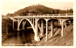 Bridge and Channel Depoe Bay Spouting Horn Inn Oregon Real Photo RPPC Postcard - Picture 1 of 2