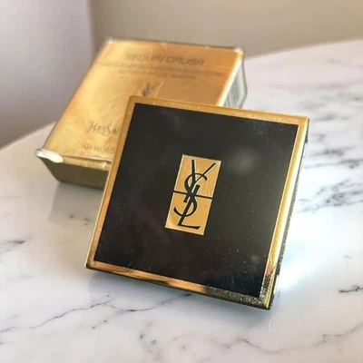 Yves Saint Laurent Sequin Crush Eyeshadow Glitter Pink 1g - Image 1 of 4