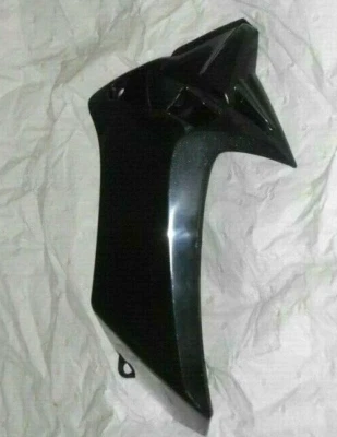 YAMAHA YFZ450R YFZ 450R NEGRO LADO DERECHO RADIADOR CUCHARA DE AIRE, CUBIERTA 2014-2025 Foto 1 de 3