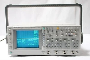Fluke PM3392A 4CH Digital / Analog Storage Oscilloscope 200 MHz 200MS/s - Picture 1 of 4