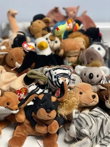 Lotto 30 MWMT Originali Ritirati TY Beanie Babies '99 '00 7° 8° Gen COLLEZIONISTI - Foto 1 di 4