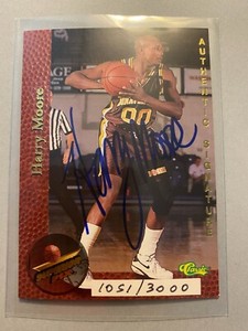 A13,637 - 1995 Superior Pix Autographs #41 Harry Moore/3000