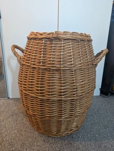 Large Wicker Basket With Handles Vintage Home Decoration Round Hamper Retro BU3 - Picture 1 of 24