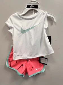 Nike Girl 2 Piece T-Shirt & Shorts Set ~ Coral, Mint Green, White - Picture 1 of 7
