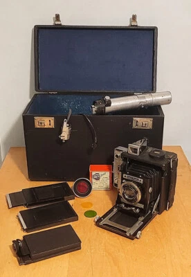 GRAFLEX Speed Graphic ﻿21/4 x 31/4 FORMATO Câmera Vintage Pacote PRO com Estojo - Imagem 1 de 4