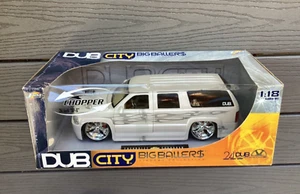 JADA BIG BALLER$ 1/18 DUB CITY WHITE CHEVY SUBURBAN W/ SILVER GRAPHICS 63152 F/S - Picture 1 of 20