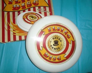 Retro Games Flying Disc Frisbee Outdoor Toy New - Picture 1 of 8