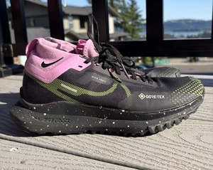 Nike React Pegasus Trail 4 GTX Women's Shoes FN7102-010 Black Magenta Size 7.5 - Picture 1 of 10
