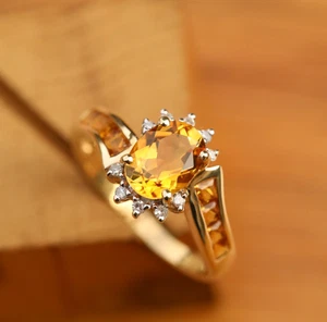 Ring 9 kt massiv Gold gelber Stein & Diamant Größe M Vintage gereinigt & poliert - Bild 1 von 8