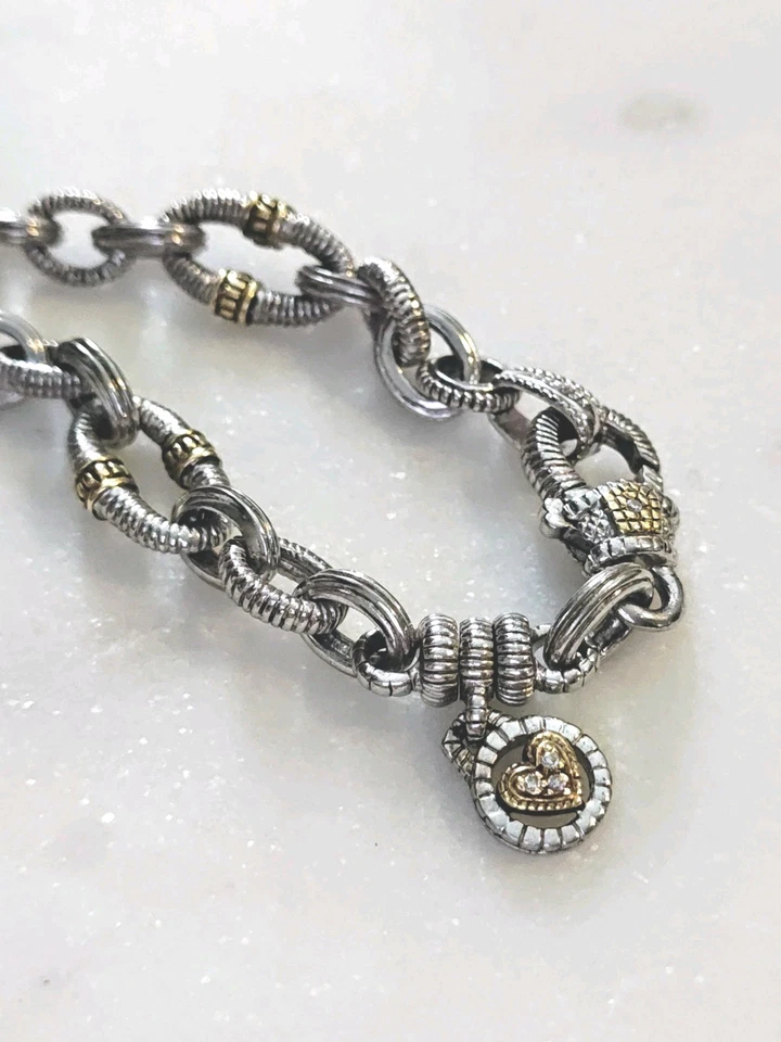 Collar de cadena Judith Ripka de oro de 18 quilates y diamantes de ley con dije en corazón Foto 1 de 1