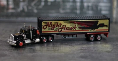 Semirremolque Majorette Francia Kenworth Night Hawk #604 serie 1:87 600 Foto 1 de 4