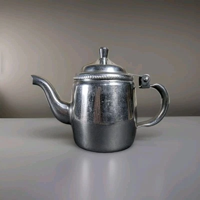 Vintage EDWARD DON 4.25" Stainless Steel 18-8 Metal Restaurant Creamer Japan - Изображение 1 из 4