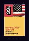 Miles Marshall Lew Sly and the Family Stone's There's a Riot Goin' (Livre de poche)