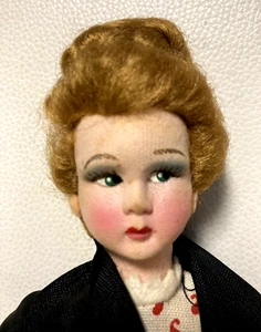 VTG Venezia Magis Roma Doll Italy 9.5" & Silk Shawl Felt Face - HOLLYWOOD ! - Picture 1 of 6