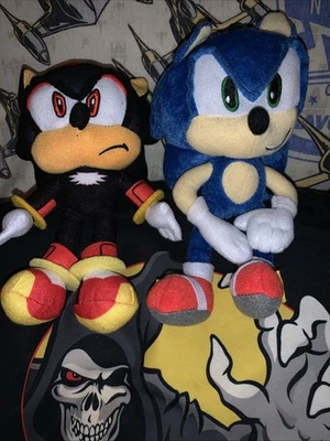 Sonic & Shadow Keychain Coin Holder Plushes For Couples and Besties - Image 1 of 2