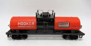 HO Scale Tyco Hooker Chemicals Tank Car - NICE! - Picture 1 of 1