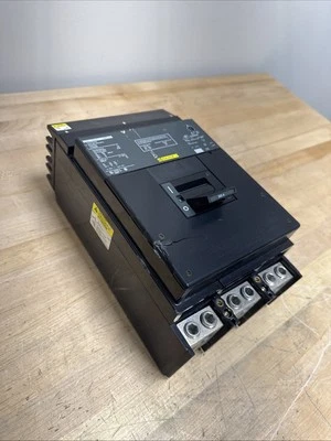 SQUARE D LC36300 LC I-LINE 3 POLE 300 AMP 480v 65KAIC CIRCUIT BREAKER FLAWED - Image 1 of 4