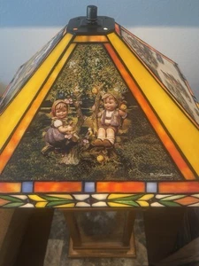 Vintage RARE DANBURY MINT M.I. HUMMEL TIFFANY STYLE STAINED GLASS shade  - Picture 1 of 11
