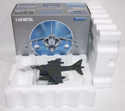 Armour Collection 98052 AV8 B HARRIER Tomcat 1:48 Metal Marine jato militar na caixa! - Imagem 1 de 4