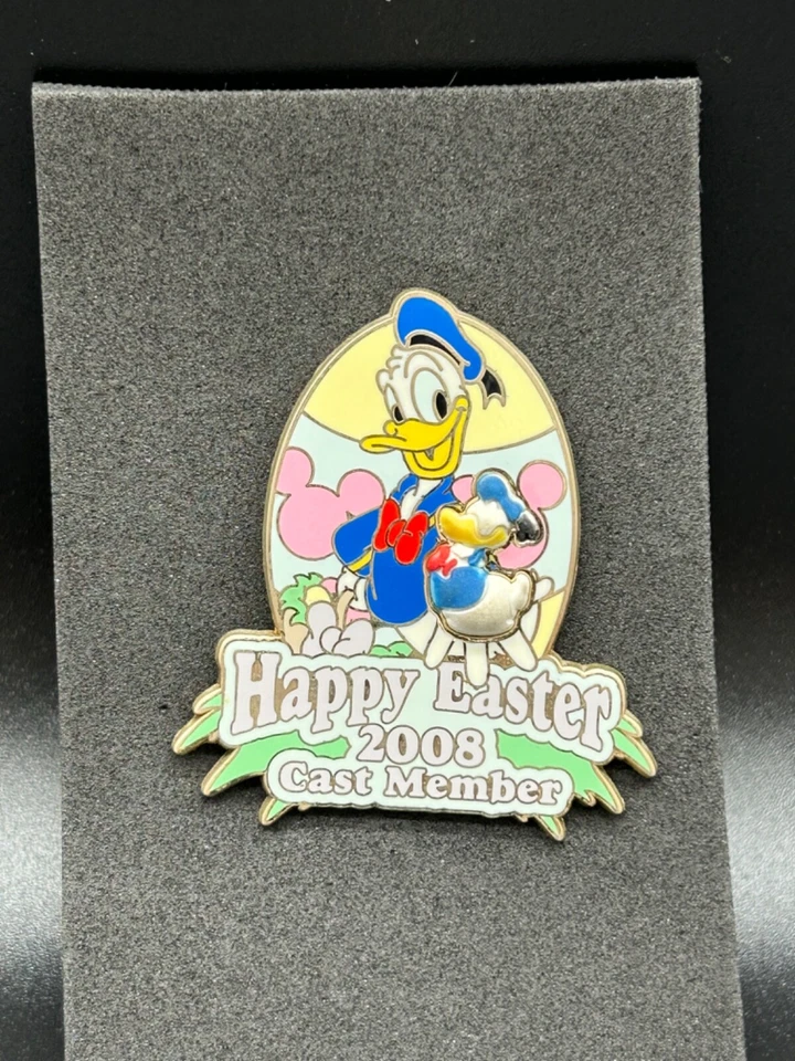 Disney WDW Cast Member Easter Donald Duck Pin- LE - Image 1 of 1