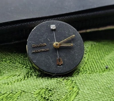 Movimiento Bulova Accutron 2301 vintage esfera de diamante negro sin probar Foto 1 de 4
